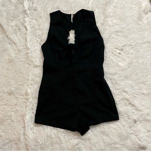 ✨4 for $16 Free People Daisy Romper!